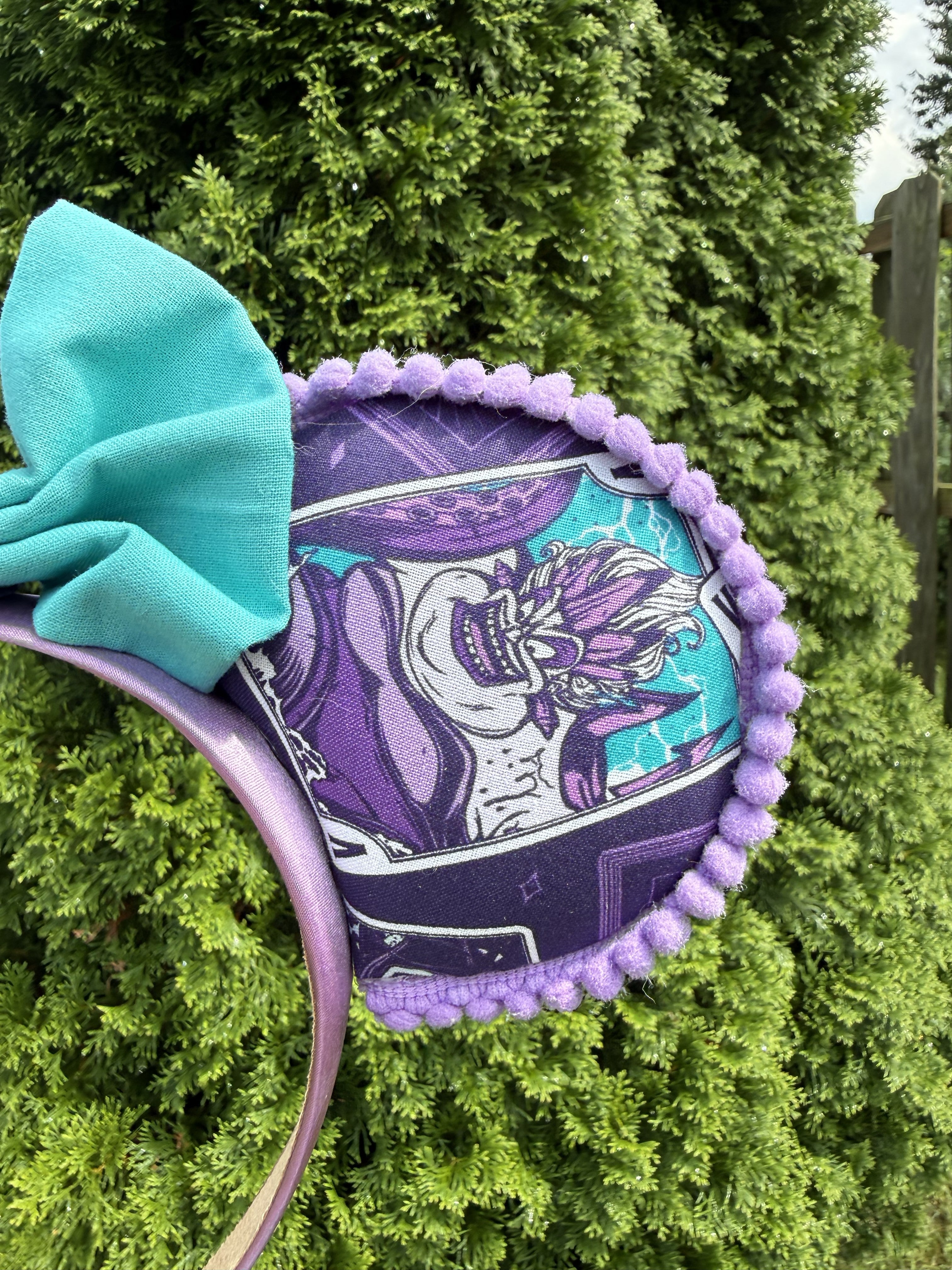 Card Villain Ears